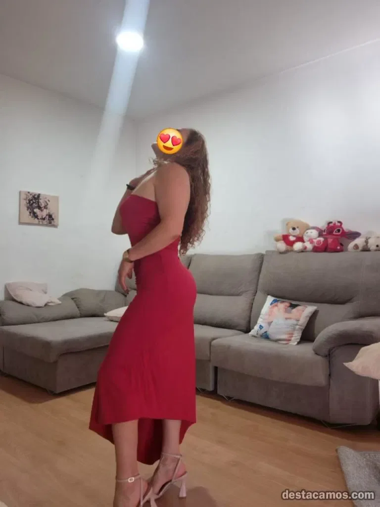 Escort latina curvy en Almería