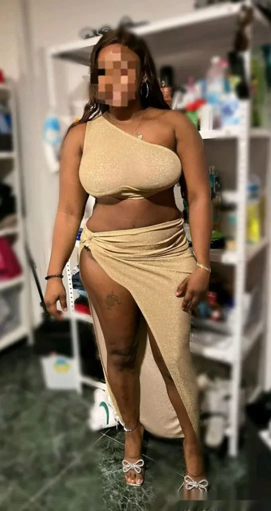 Escort latina curvy en Ibiza