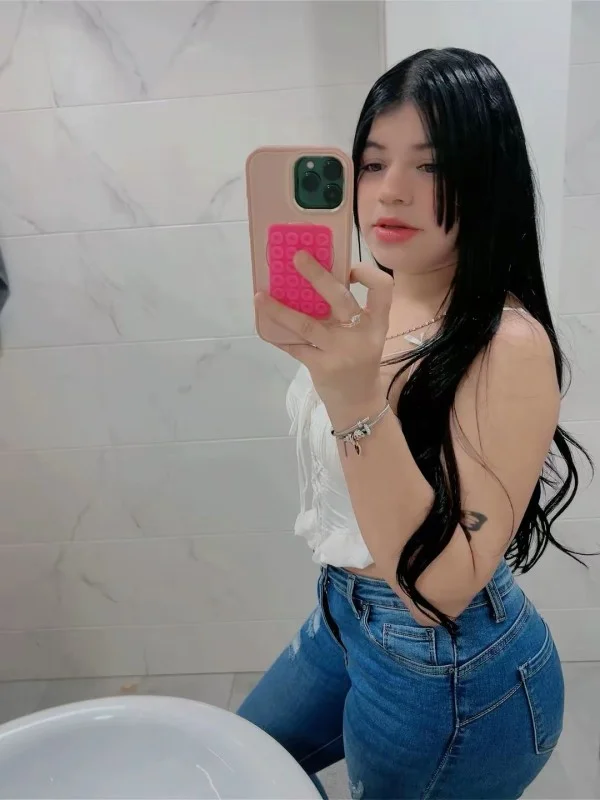 Escort latina curvy en Leganés