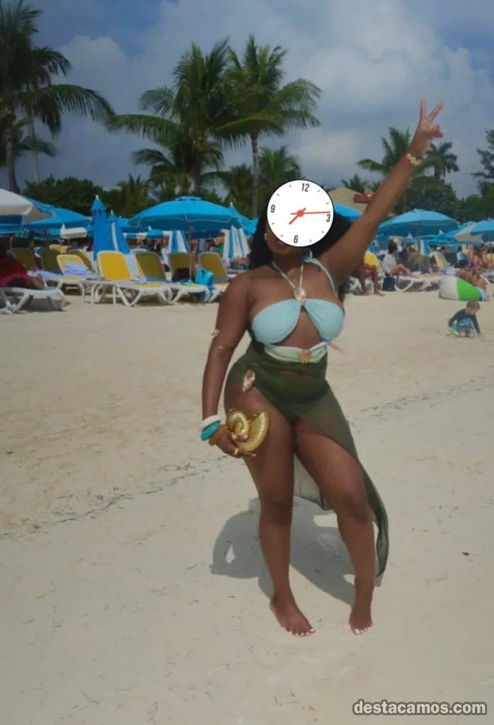 Escort mulata curvy en Cádiz