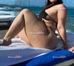 Escort latina curvy en Valencia