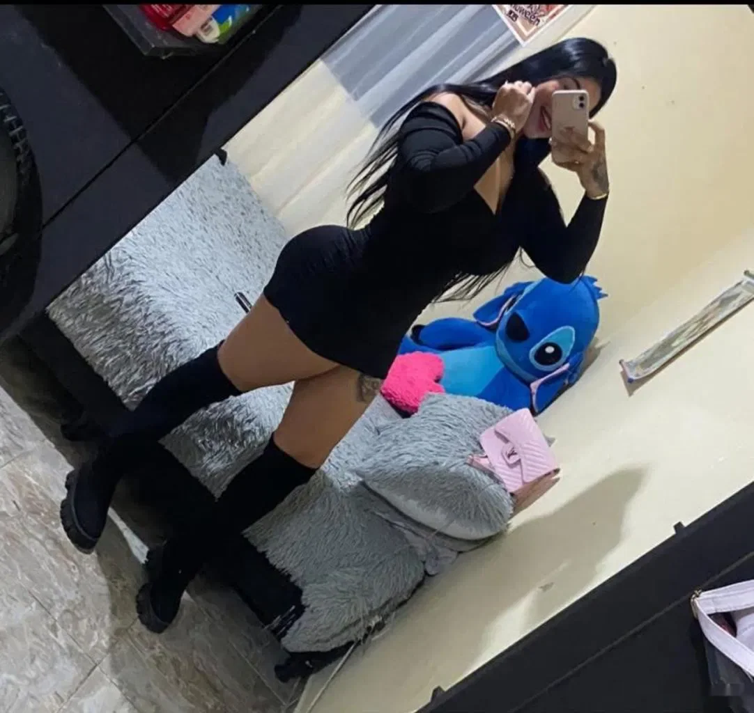 Escort latina curvy en Madrid