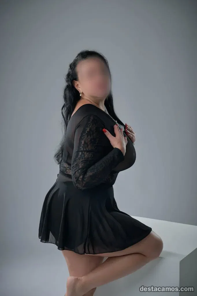 Escort latina curvy en Alicante