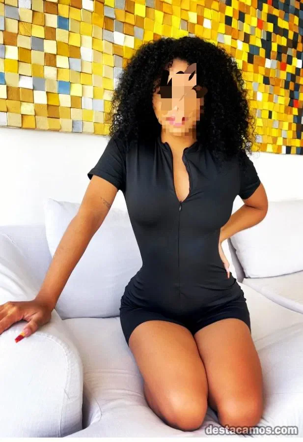 Escort mulata curvy en Zaragoza