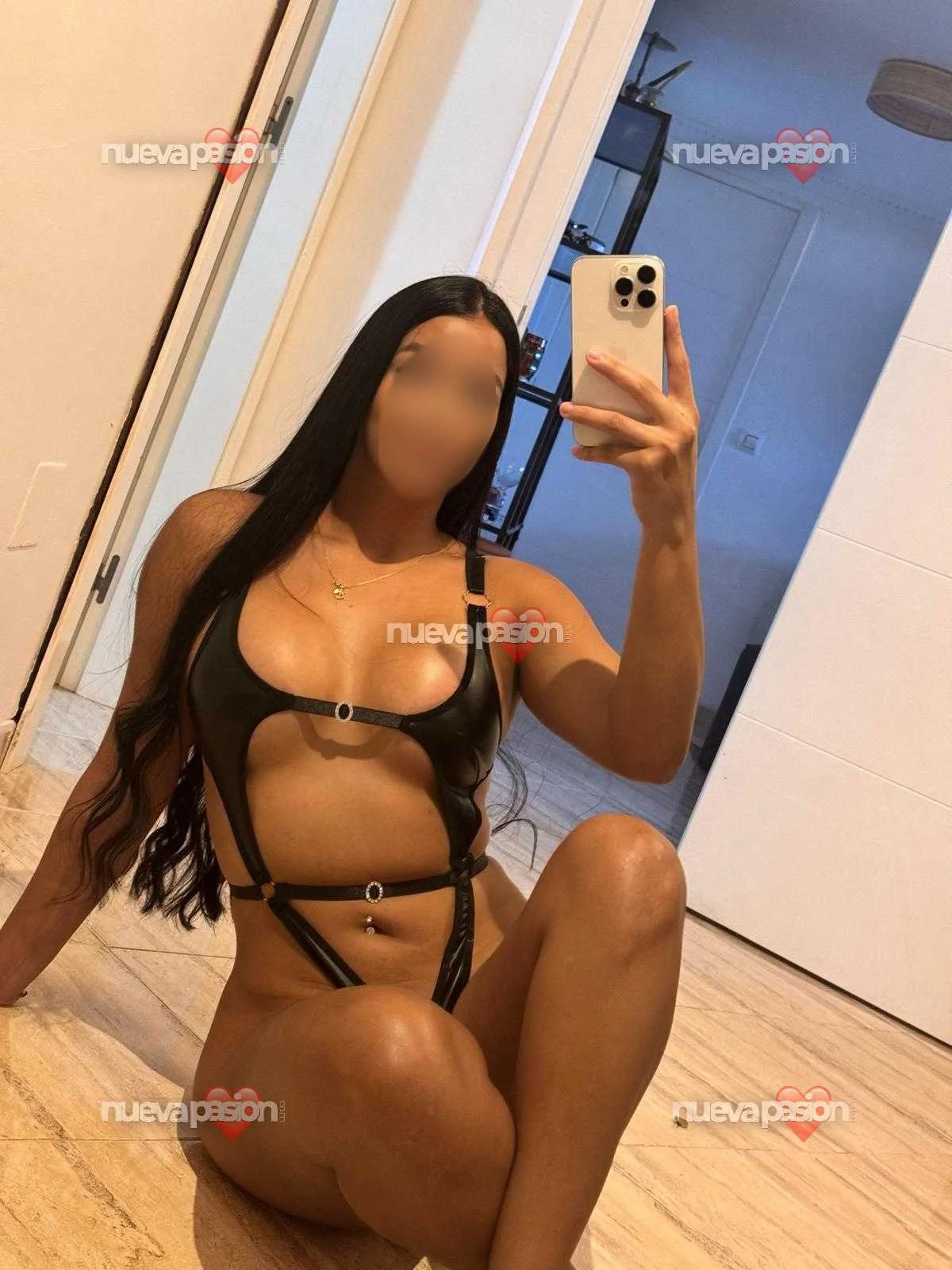 Escort latina curvy en Torrevieja