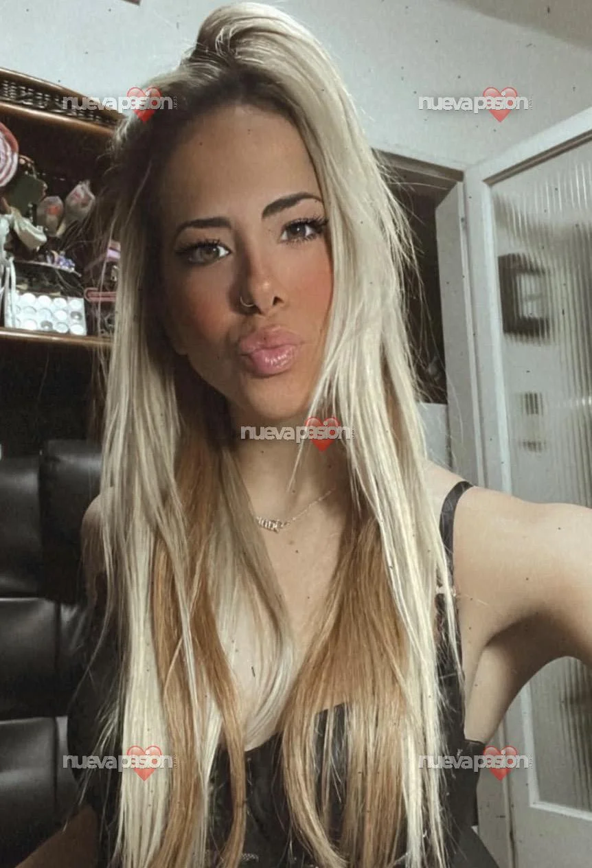 Escort latina curvy en Valencia