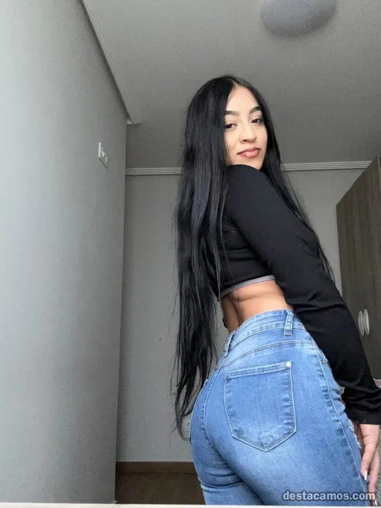 Escort latina curvy en Pontevedra