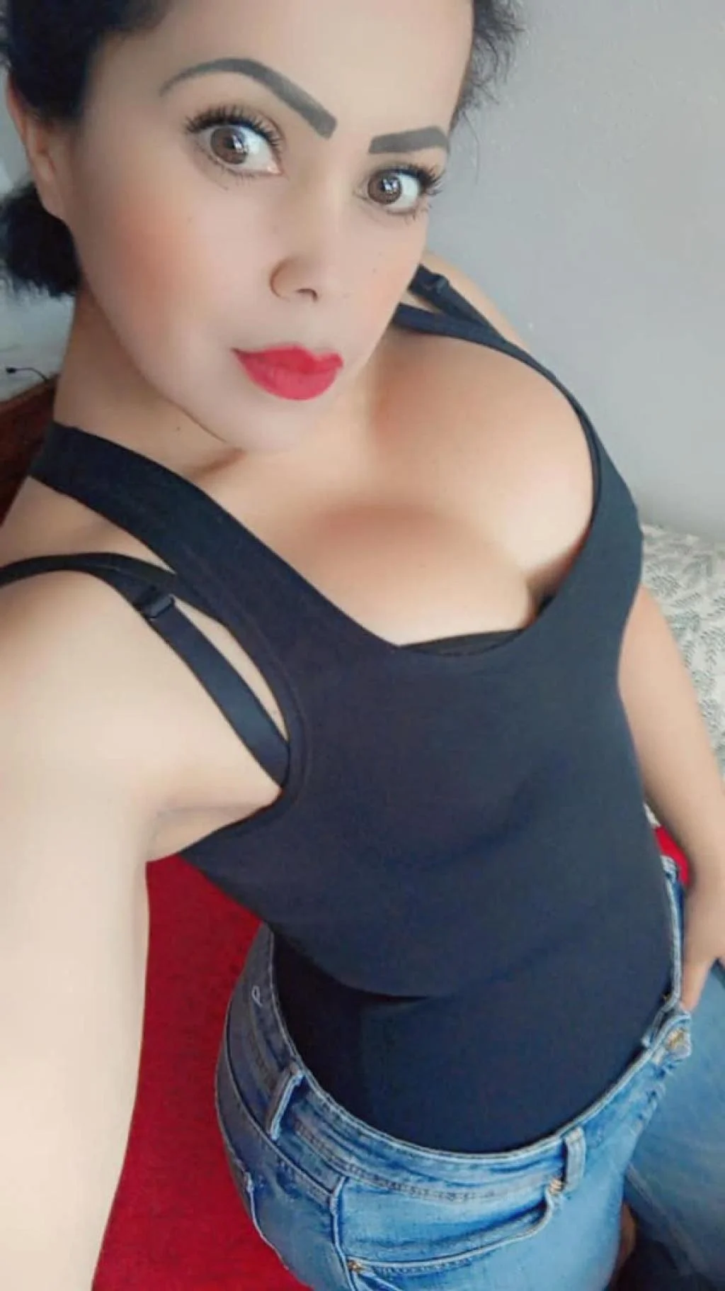 Escort latina curvy en La Coruña