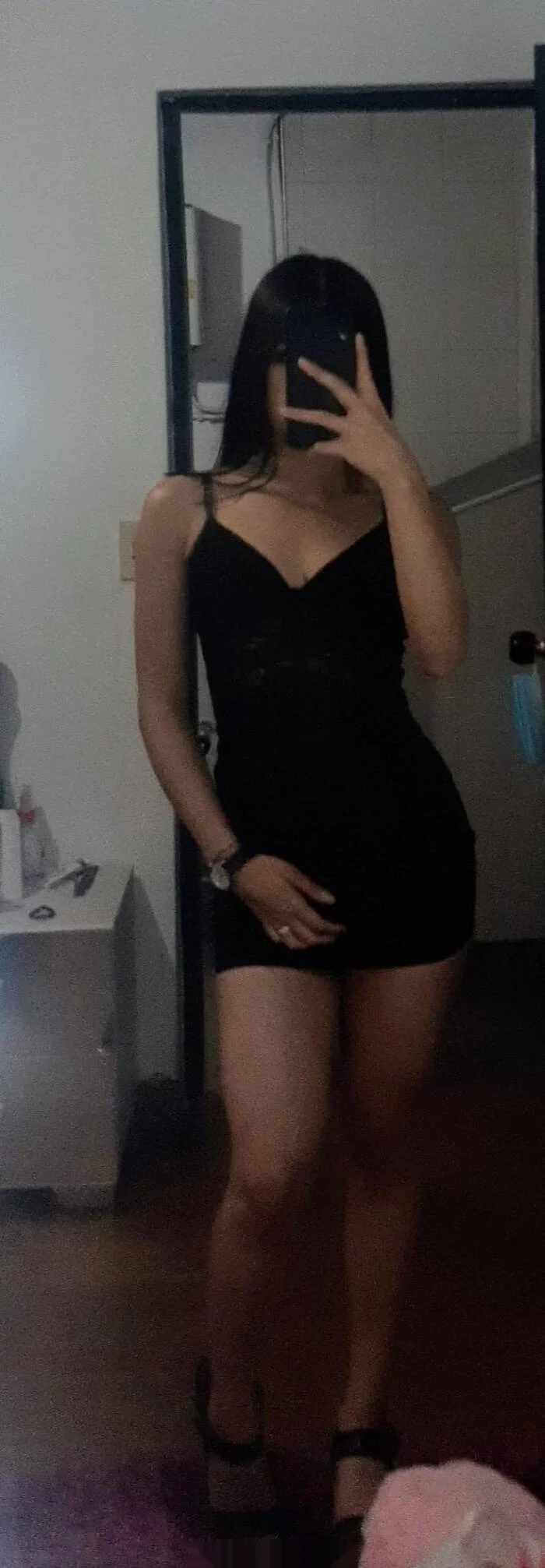 Escort latina delgada en Calella