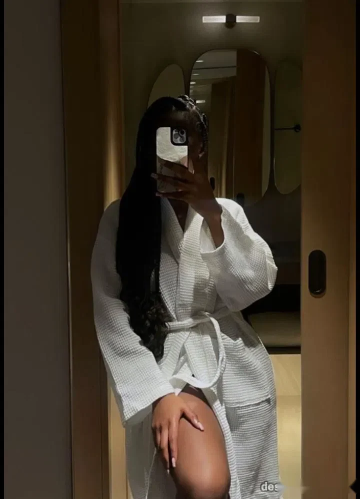 Escort mulata curvy en Málaga