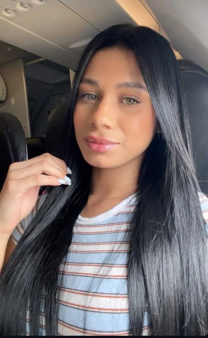 Escort latina delgada en Málaga