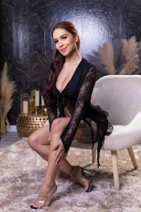 Escort latina curvy en Barcelona