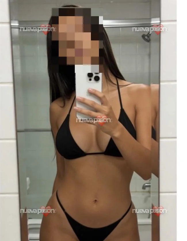 Escort latina curvy en Sevilla