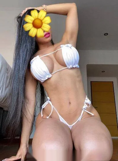 Escort latina curvy en Esplugas de Llobregat