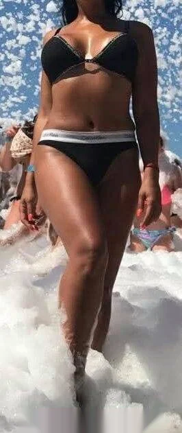 Escort mulata curvy en Fuengirola
