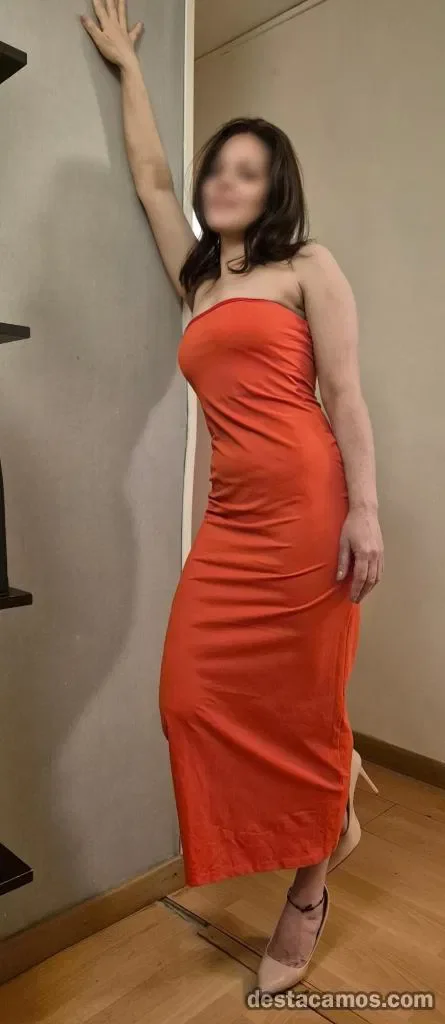 Escort latina curvy en Madrid