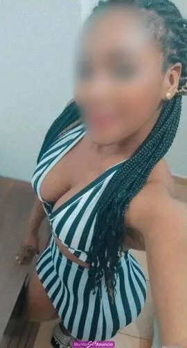 Escort mulata curvy en Blanes