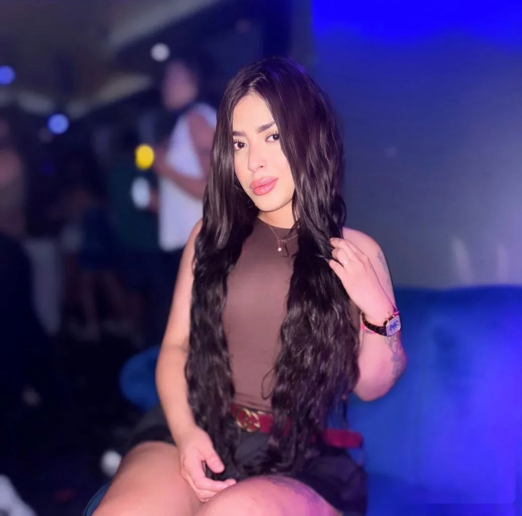 Escort latina curvy en Ibiza