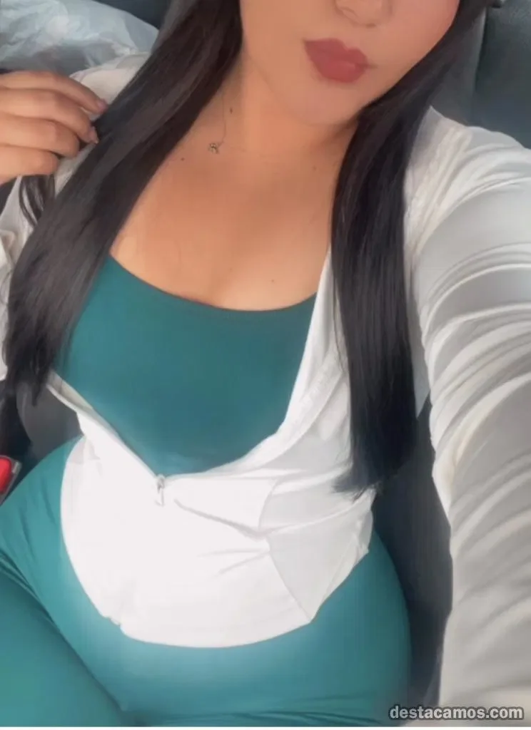 Escort latina curvy en Valencia