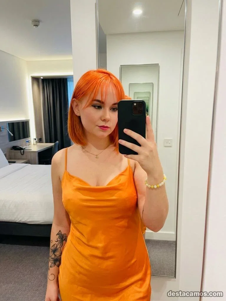 Escort blanca delgada en Málaga