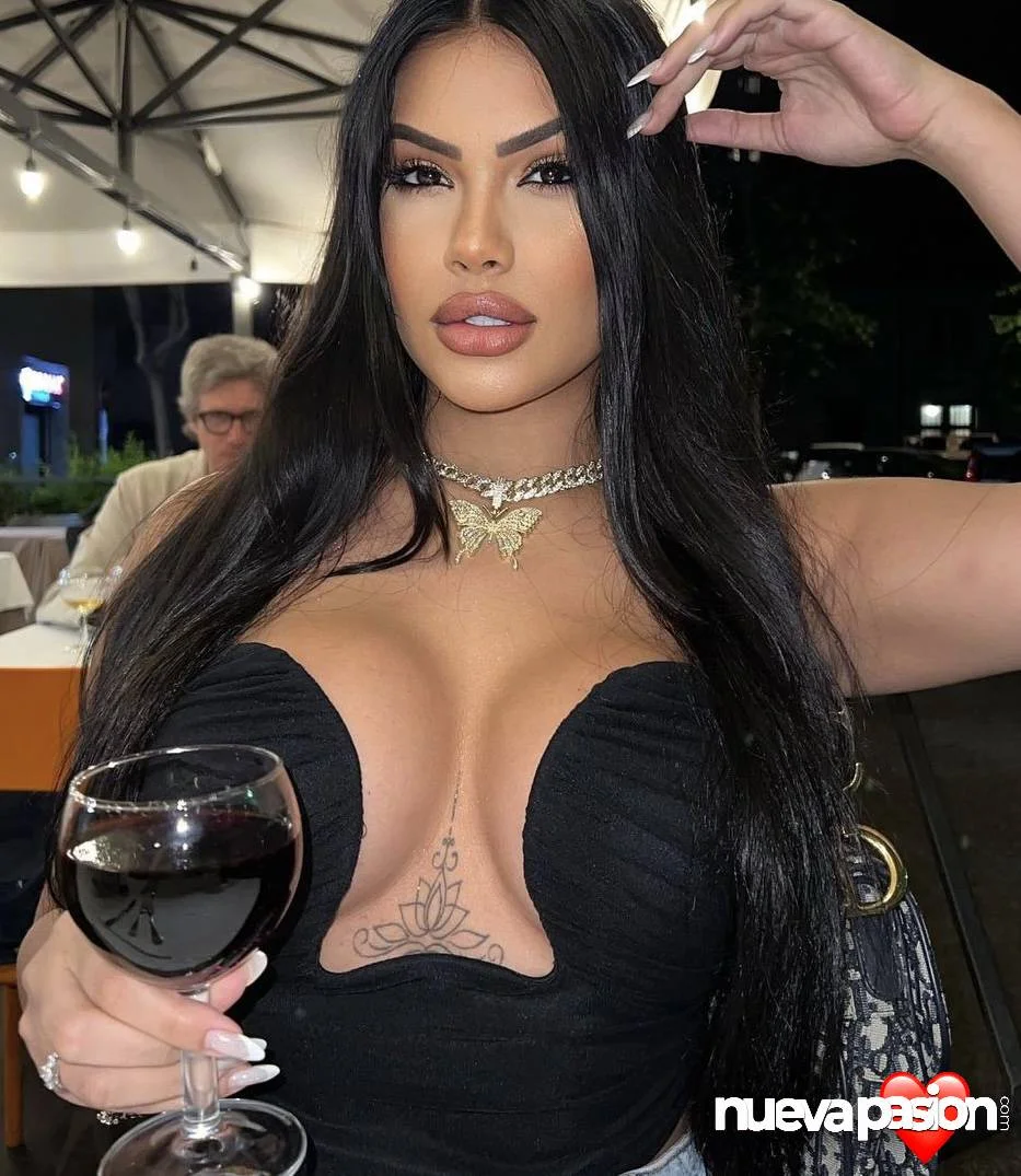 Escort latina curvy en Alicante