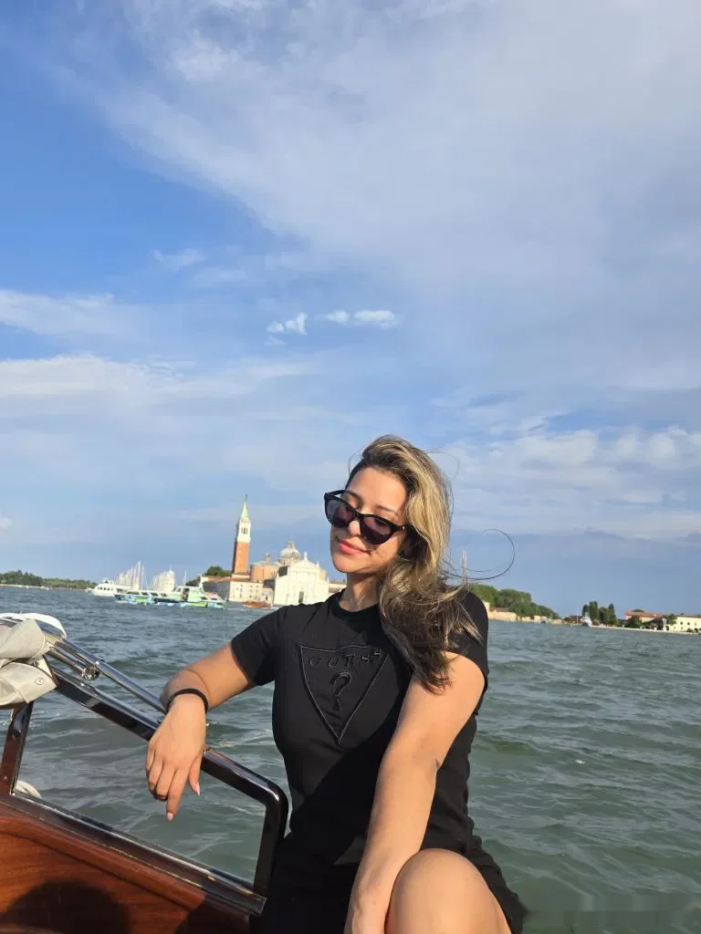 Escort latina curvy en Málaga