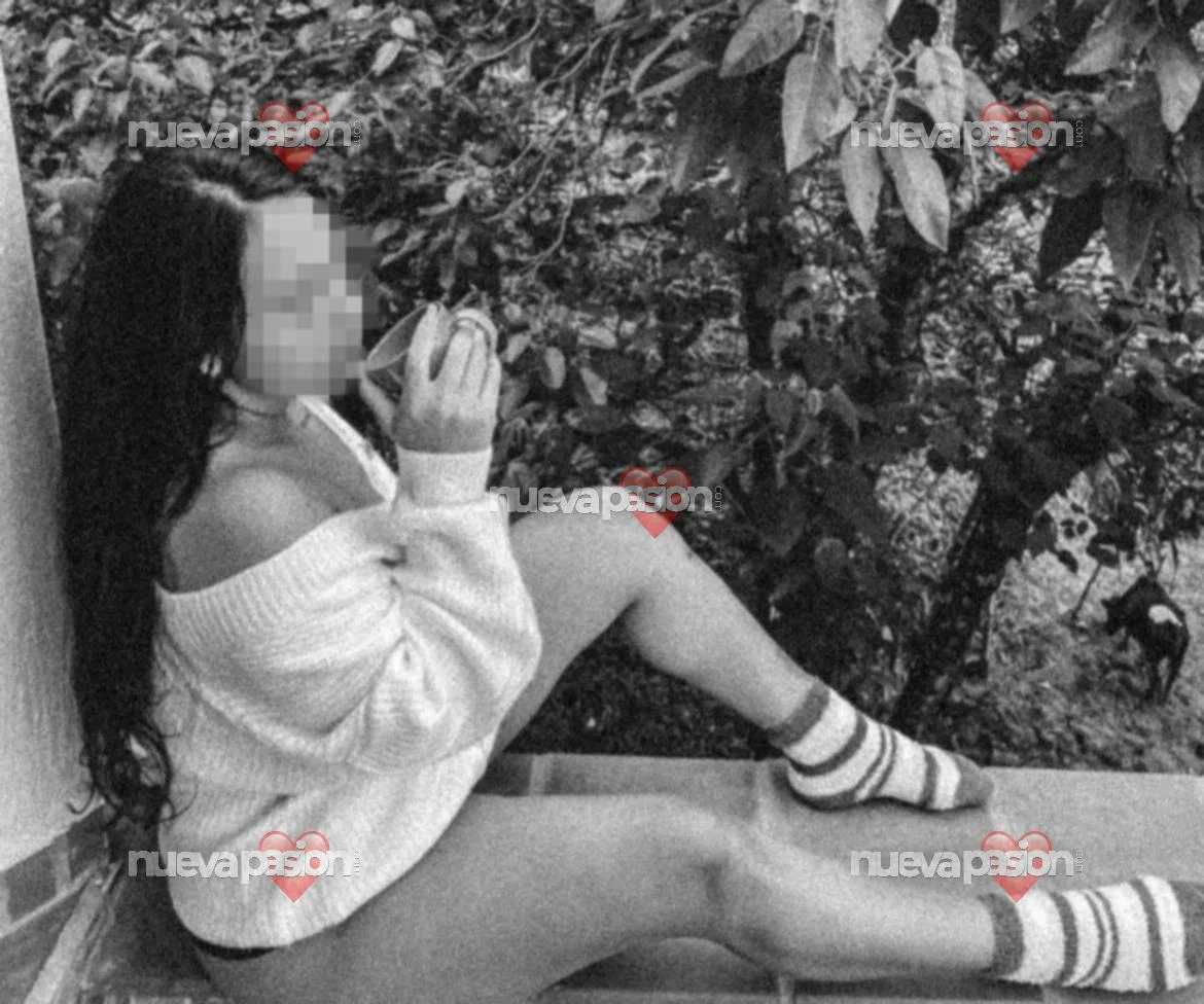 Escort latina delgada en Valencia
