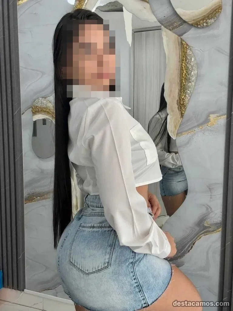 Escort latina curvy en Vitoria