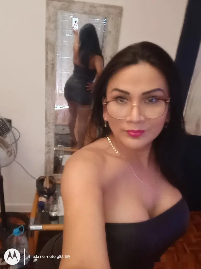 Escort latina curvy en Oviedo