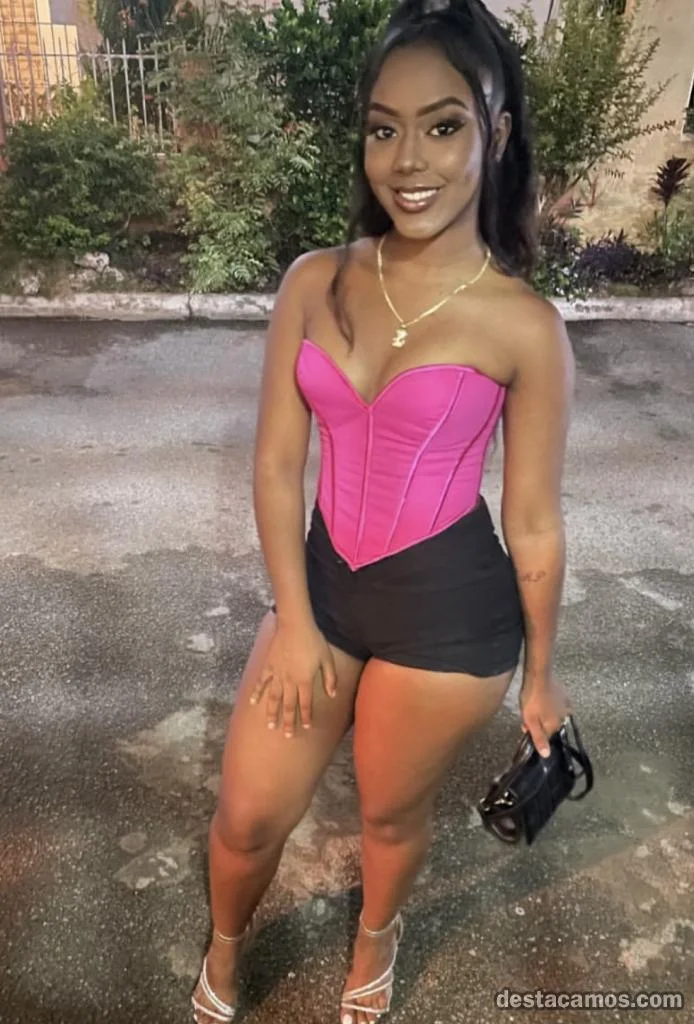 Escort mulata curvy en Pontevedra