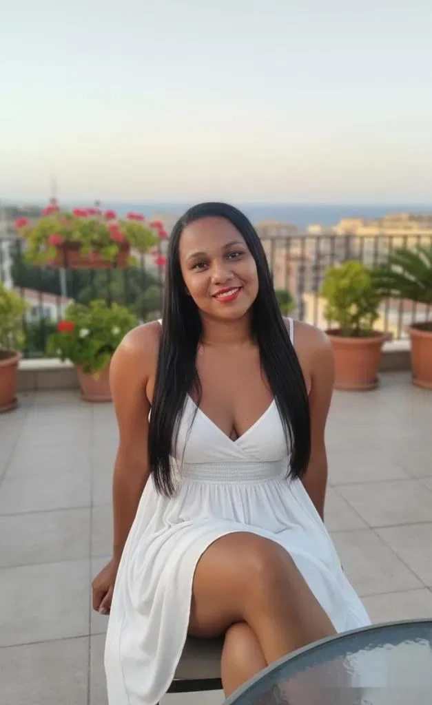 Escort latina curvy en Málaga