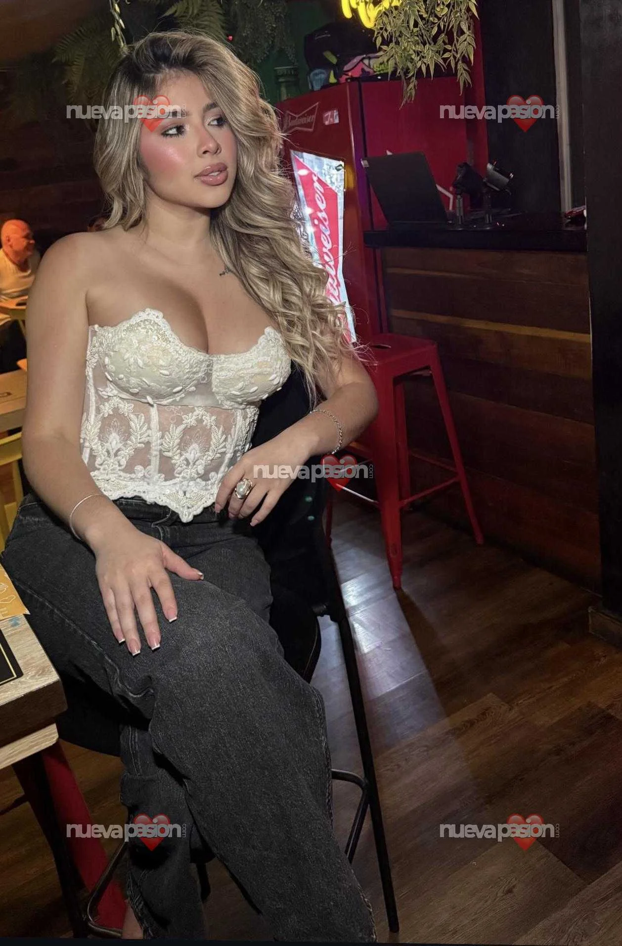 Escort latina curvy en Madrid