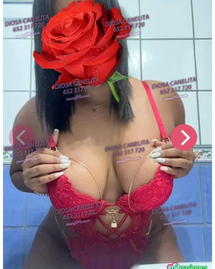 Escort latina curvy en Puerto del Rosario