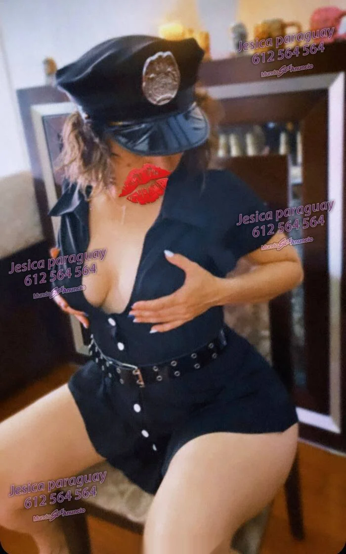 Escort latina curvy en Sevilla