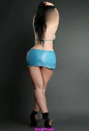 Escort latina curvy en Yeles
