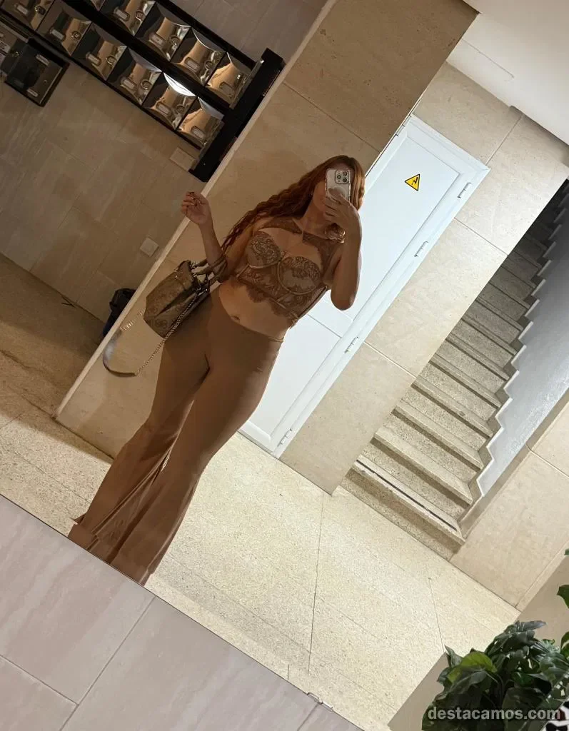 Escort latina curvy en Córdoba