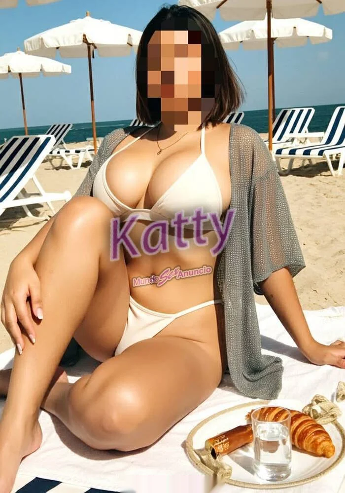 Escort latina curvy en Fuengirola
