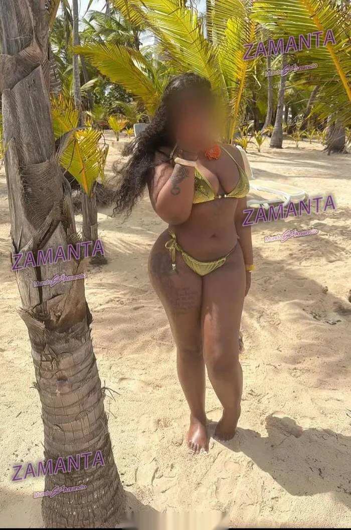 Escort mulata curvy en Linares