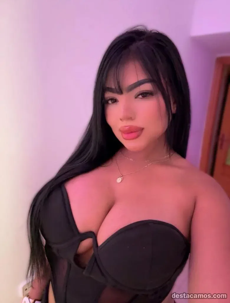 Escort latina curvy en Valencia