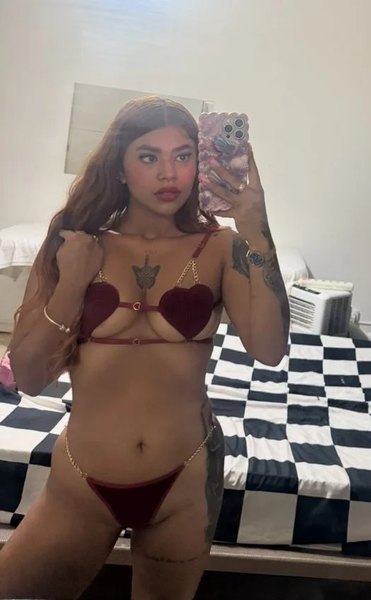 Escort latina curvy en Barcelona