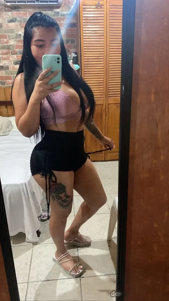 Escort latina curvy en Alicante