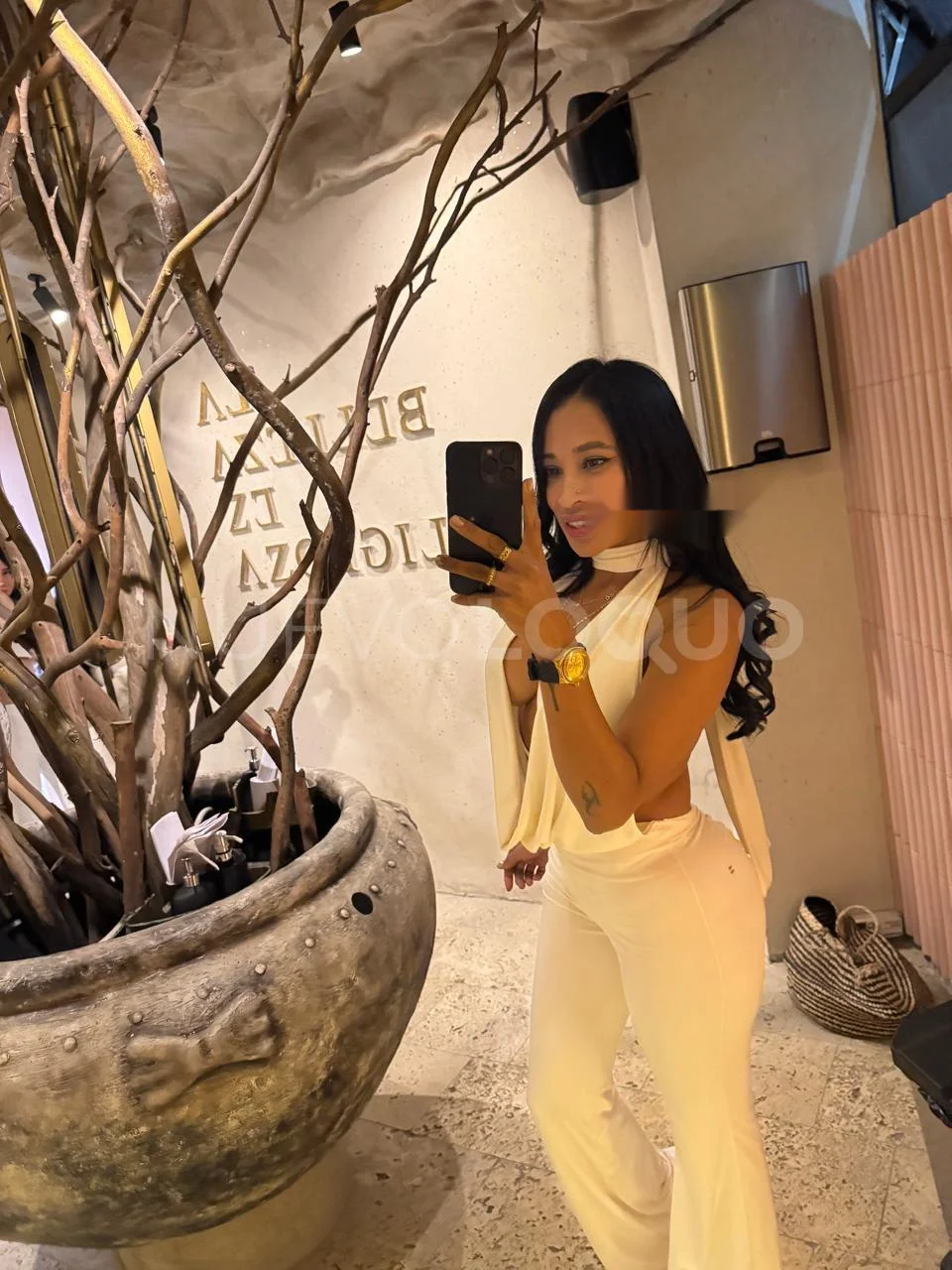 Escort latina curvy en Barcelona