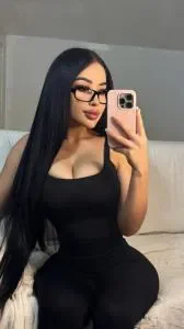 Escort latina curvy en Ibiza
