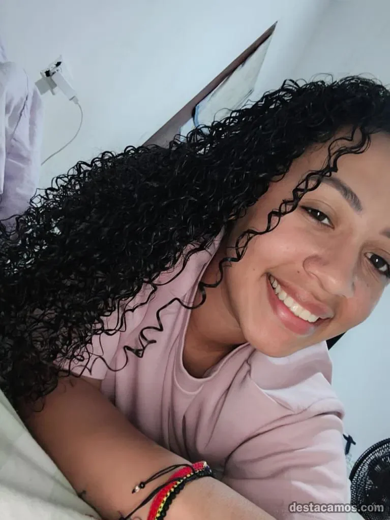 Escort latina delgada en Barcelona