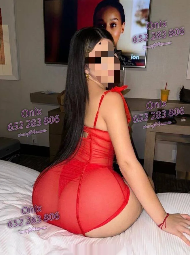 Escort latina curvy en Martorell