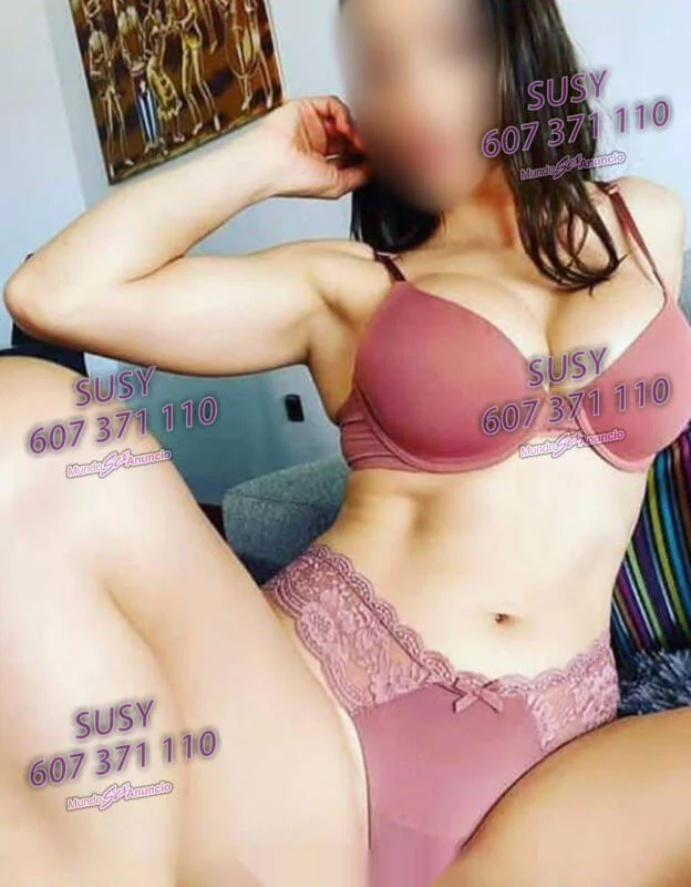 Escort latina curvy en Madrid