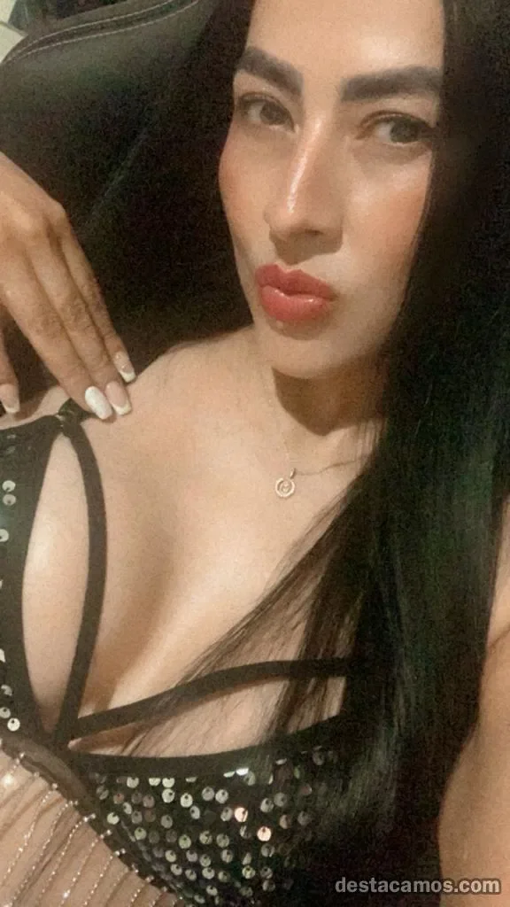 Escort latina curvy en Madrid