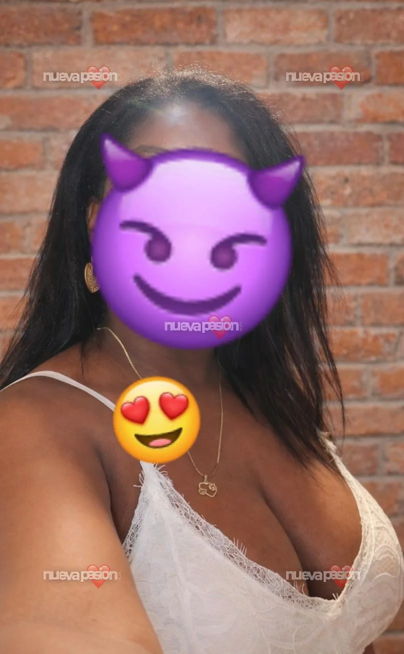 Escort mulata curvy en Zaragoza