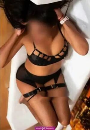 Escort mulata curvy en Zafra