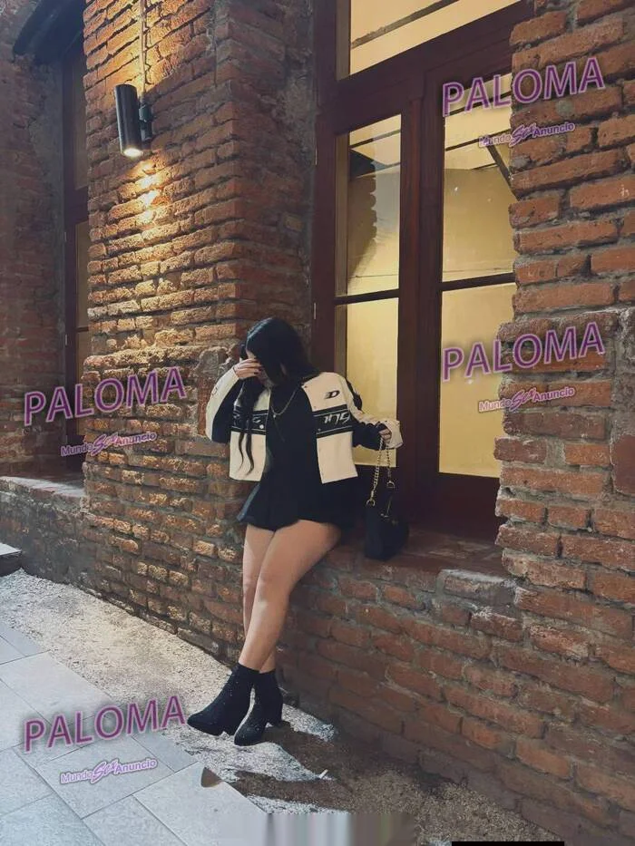 Escort latina delgada en Murcia